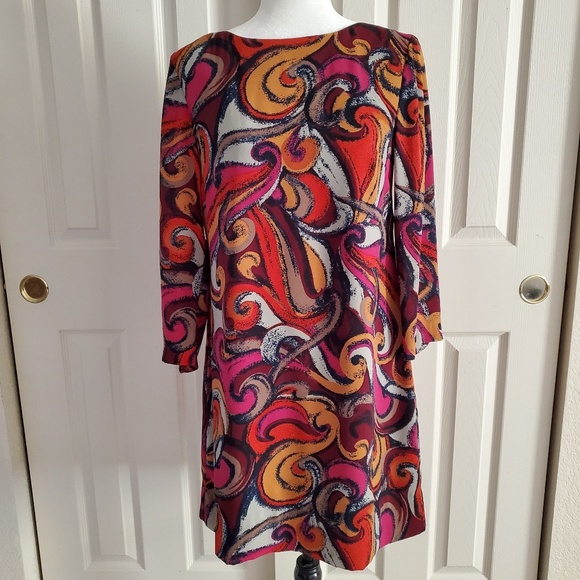 Maeve Dresses & Skirts - Maeve by Anthropologie Flavian Swirl Shift Dress Size S